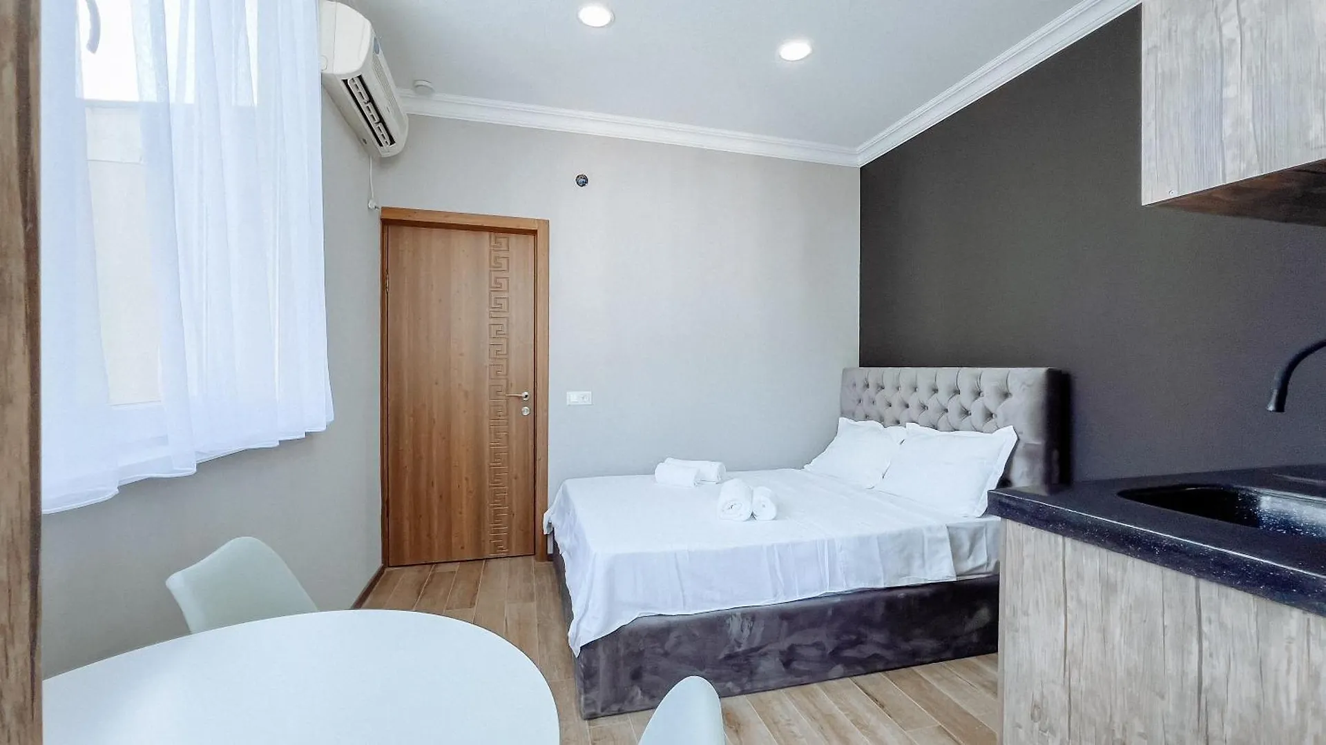 New Star Apartments 124 ティビリシ